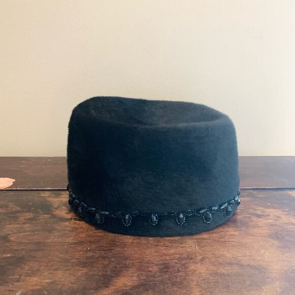 Jan Leslie‎ Helios French Room 1960s beaded mourning Vintage Hat made in Italy - Picture 1 of 12